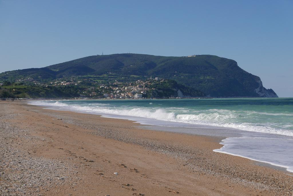 I Ciliegi Panzió Osimo Kültér fotó